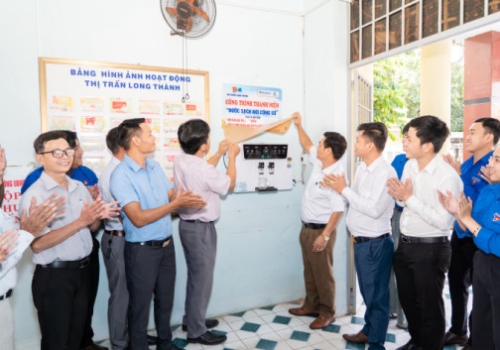 Tuổi trẻ Viện Khoa học Ứng dụng lan tỏa giá trị cộng đồng với công trình “Nước sạch nơi công sở” tại Đồng Nai